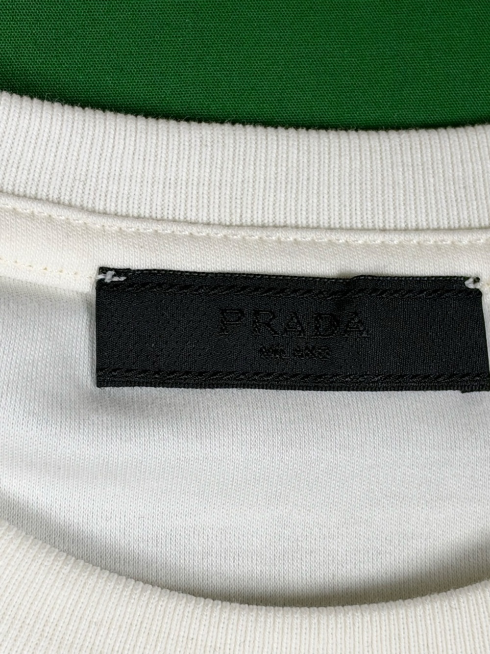 PRADA MEN'S MILKY WHITE COTTON T-SHIRT M REGULAR FIT ENAMELED TRIANGLE LOGO - Picture 6 of 7
